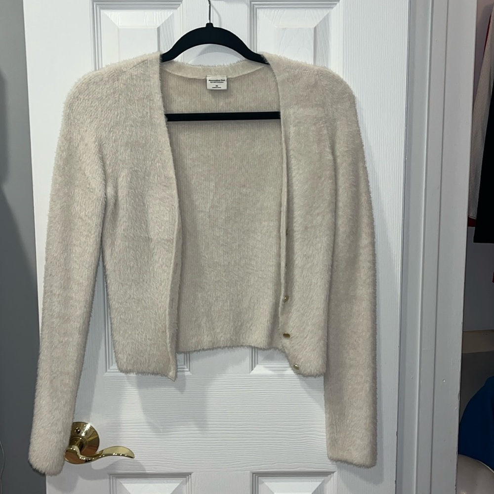 Abercrombie and Fitch Cream soft Cardigan